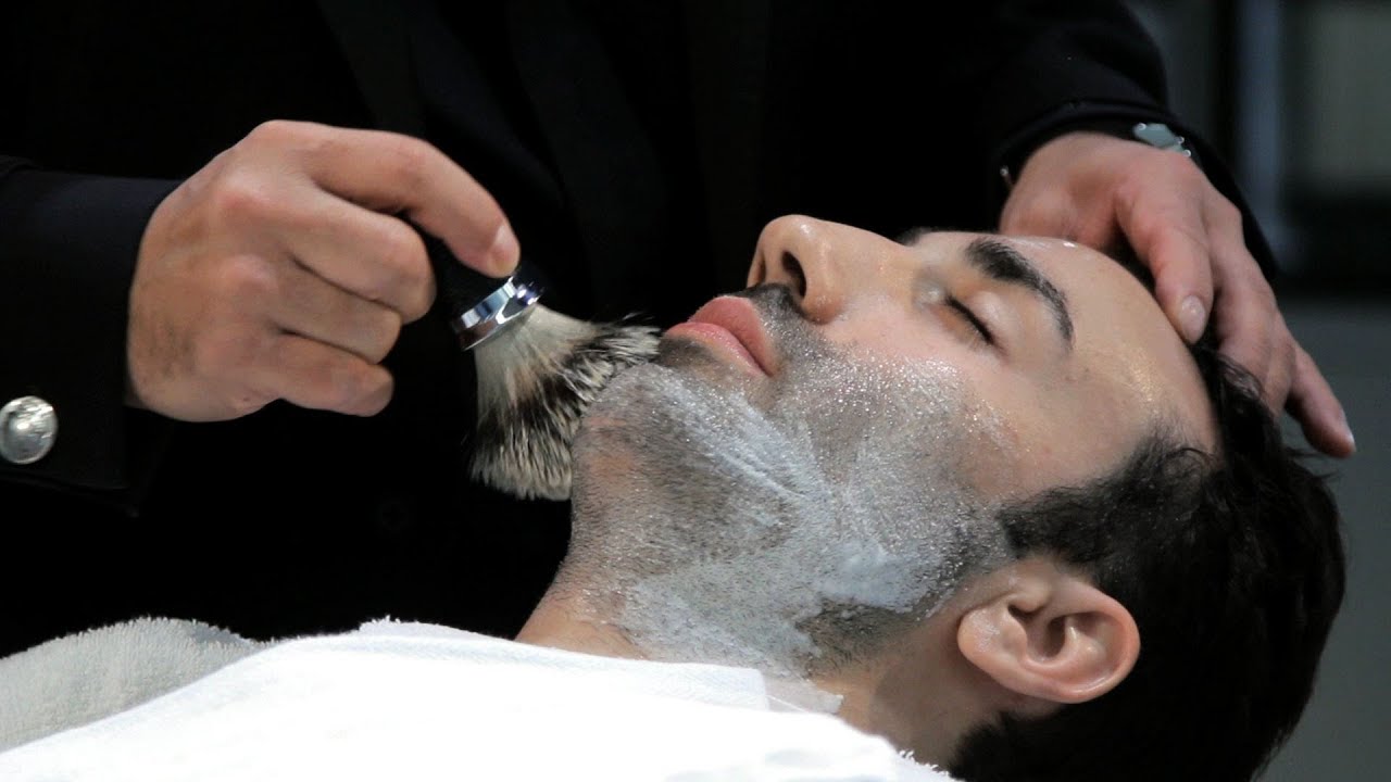Professional men's shaving at Modish Hair Salon